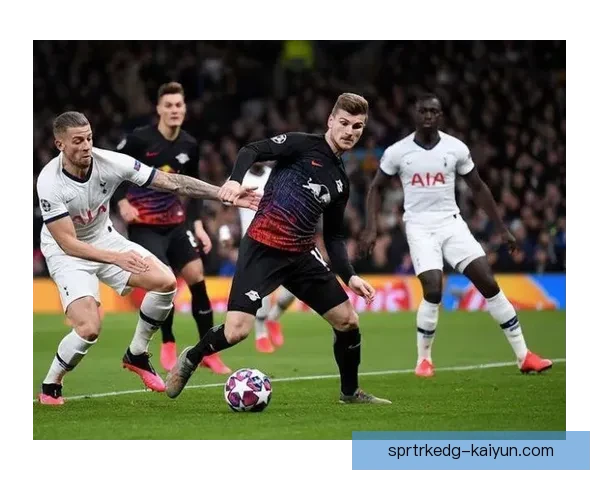 狼堡进攻数据分析显示球队状态回暖，近期表现值得关注。