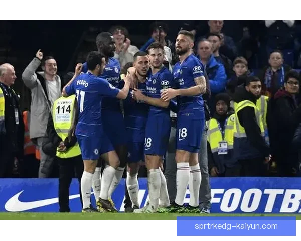 英超联赛西汉姆与切尔西的竞争愈发激烈，表现值得关注