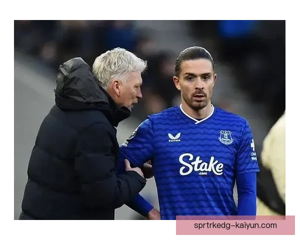 埃弗顿关键球员近期表现稳健，攻防两端持续提升