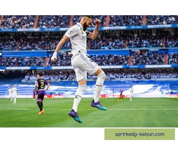 劳尔历史地位：皇马传奇前锋的欧冠纪录与国家队贡献析